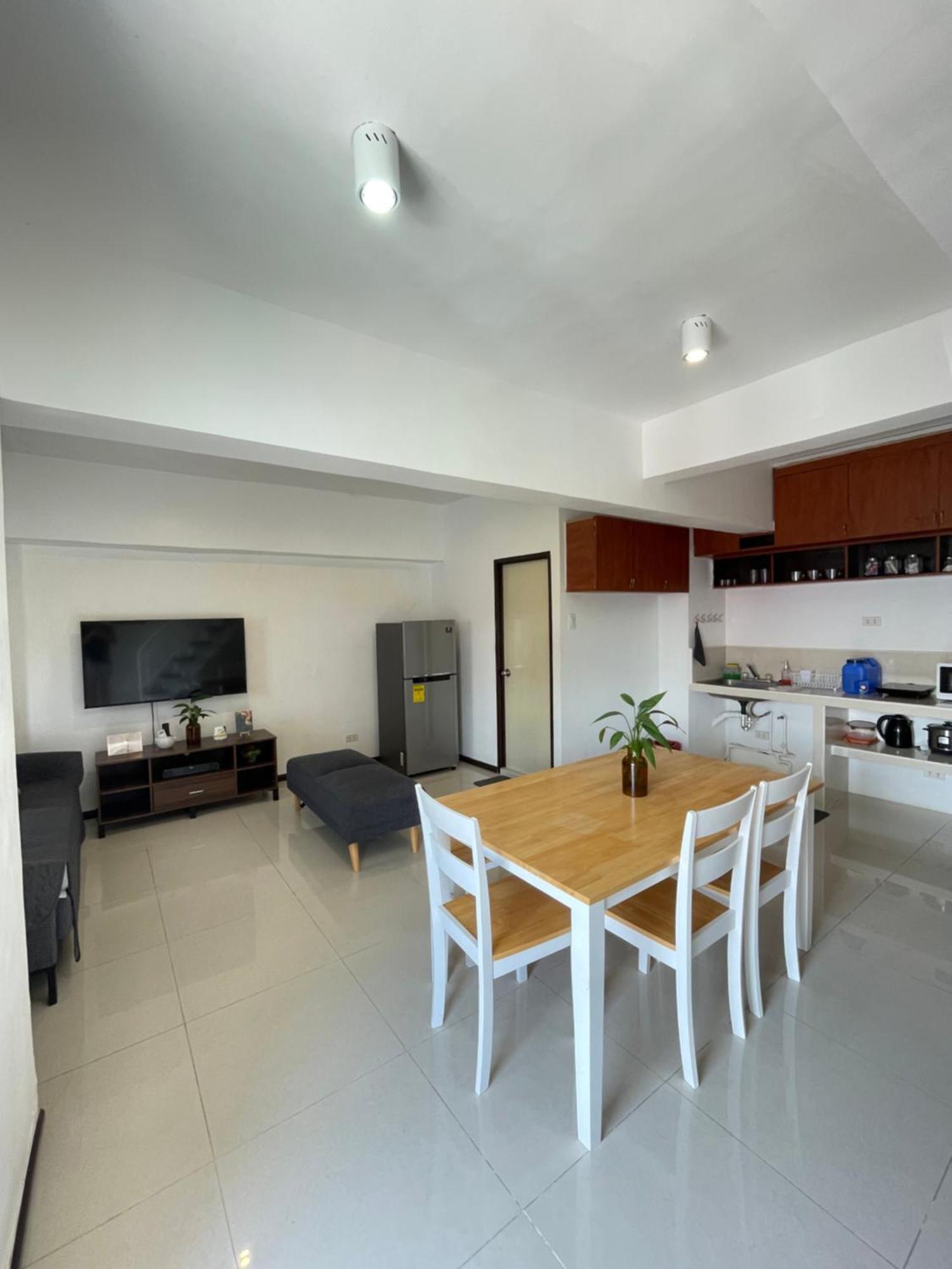 The Penthouse Suite Île de Mactan Extérieur photo